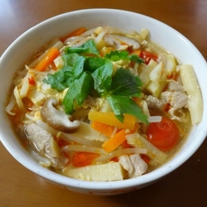 酸辣湯麺